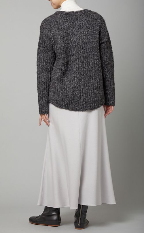 アルパカ混ワイドリブVネックニッ卜