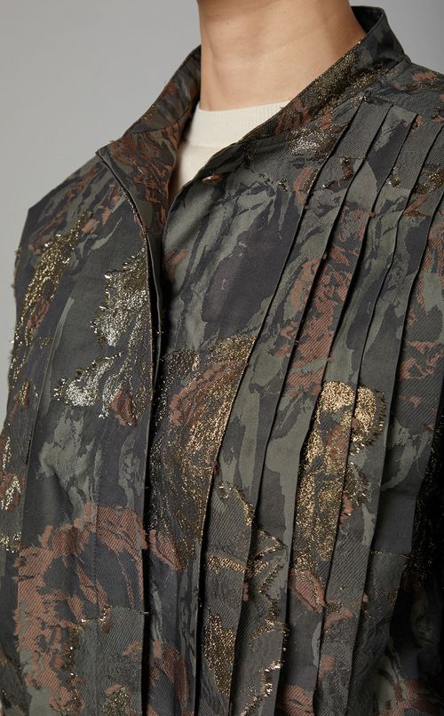 ラメジャガードブルゾン