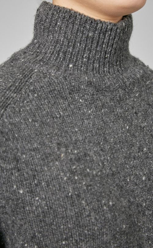 ウールネップハイネックプルオーバーニット