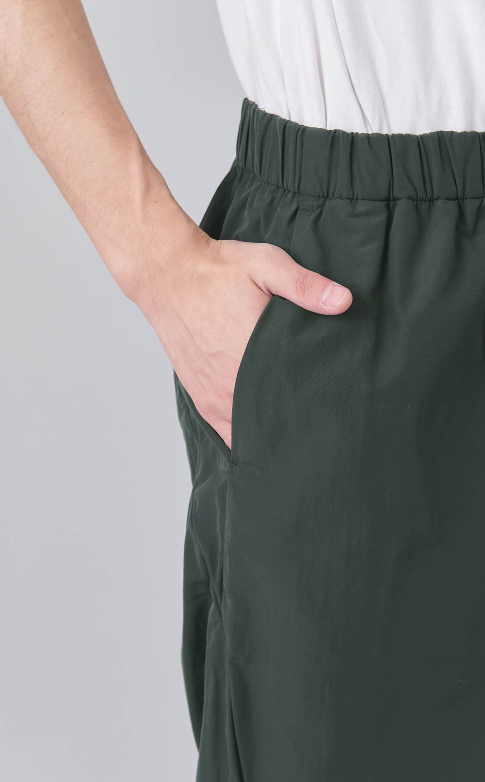 リラックスストレートイージーパンツ