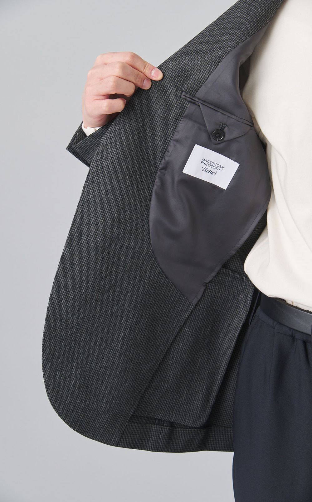 ハウンドトゥースストレッチジャケット