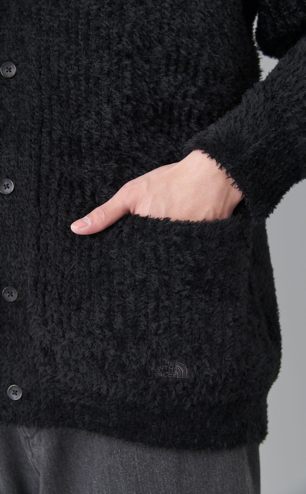 Vネックカーディガン