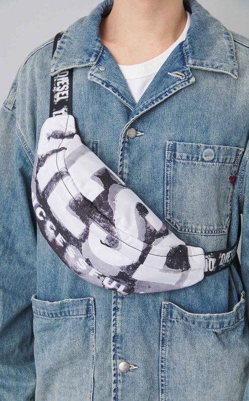 ロゴベルトバック