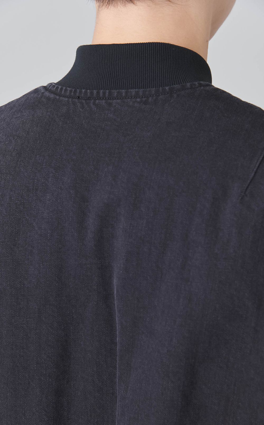 デニムボンバージャケット