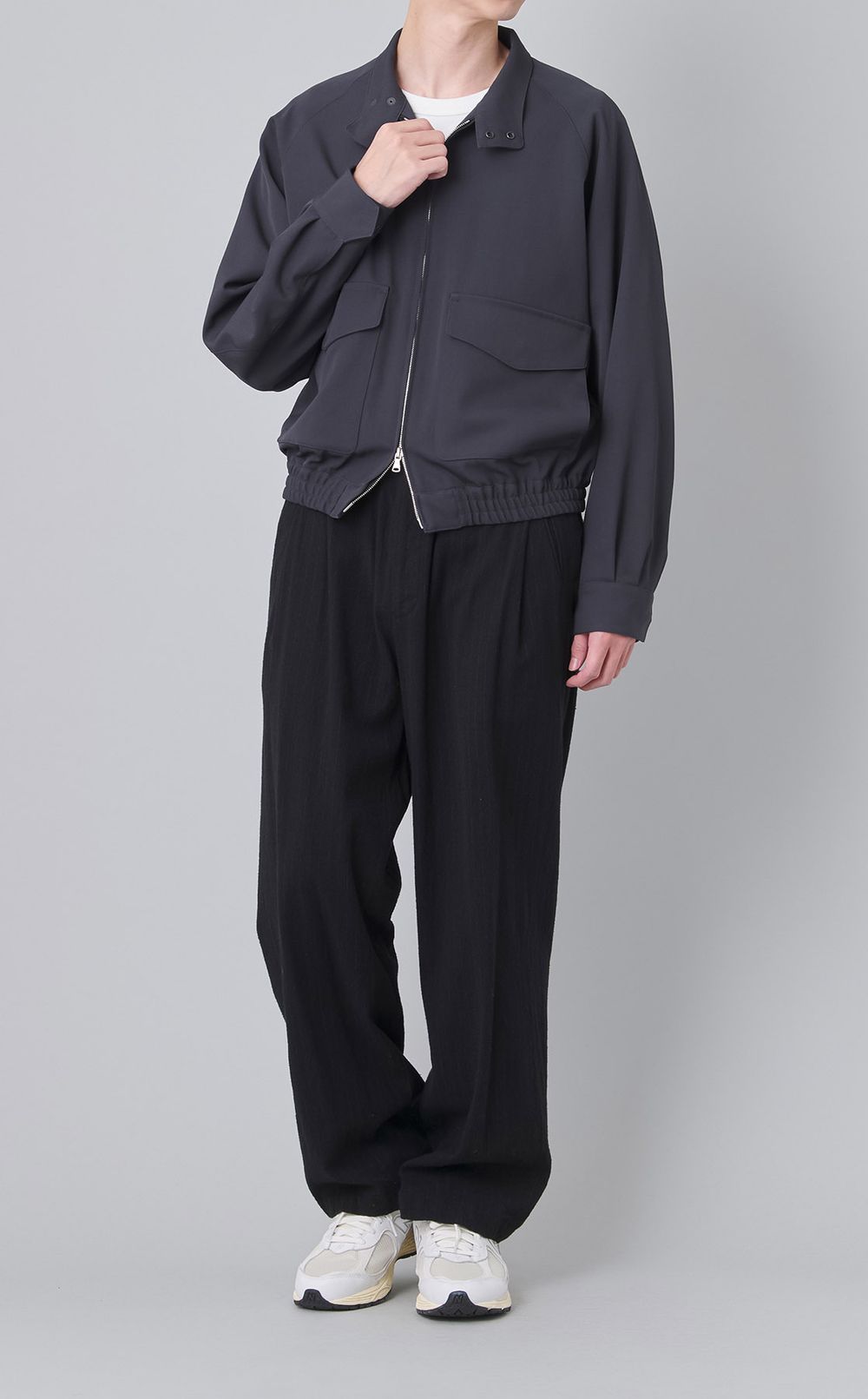 ウォッシュドウールシルクドロストパンツ