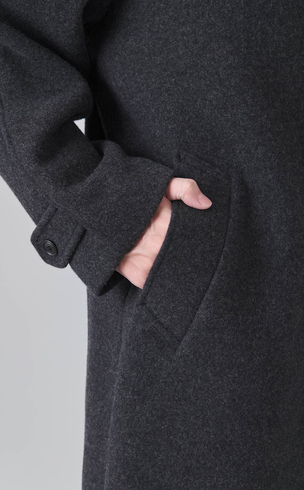 レガシーバルマカンコート