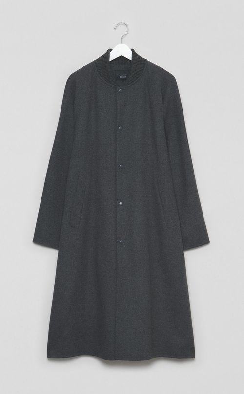 ウールメルトンスタジアムコート