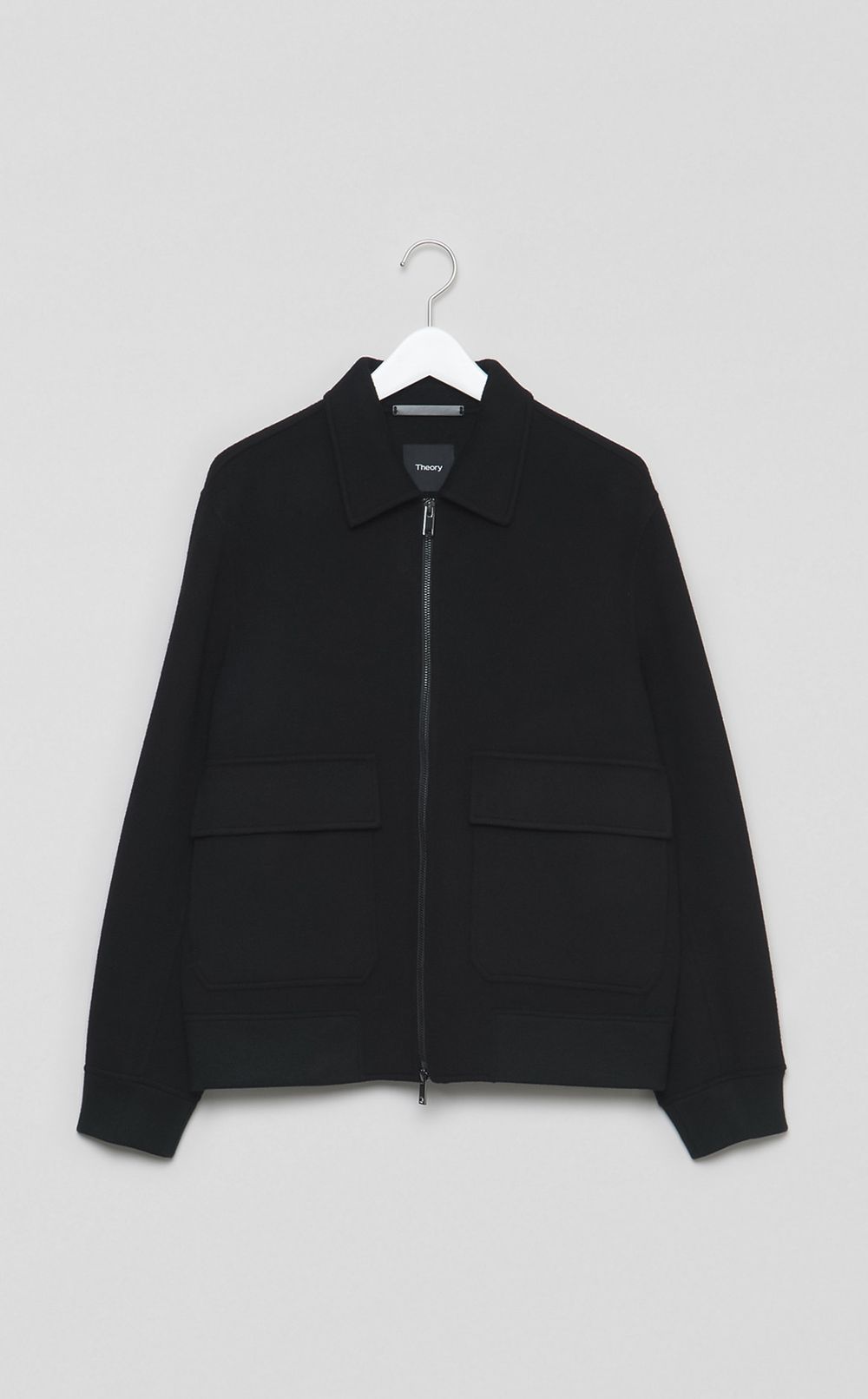 ニューディバイドブルゾン