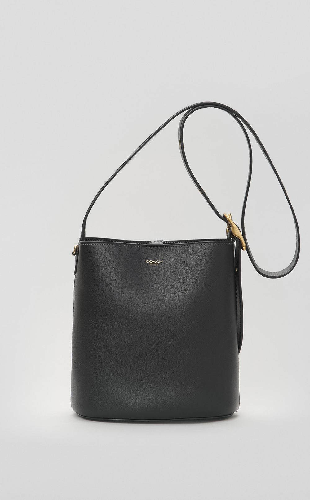 ブリーカーレザーショルダーバッグ