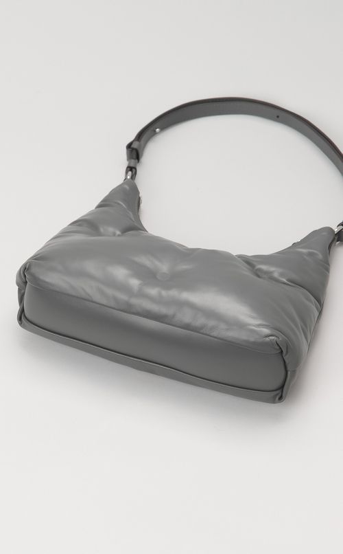 GLAMSLAMレザーホーボーバッグ