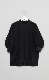 【reADdress】スタンドカラーフリルプルオーバーブラウス