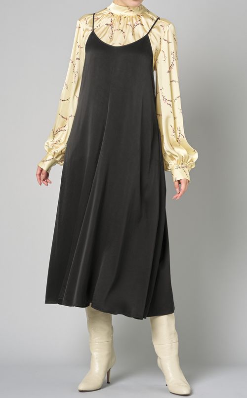 ドレープキャミソールワンピース