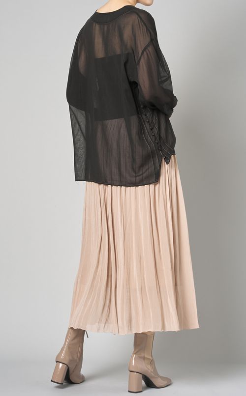 コットンVネックプルオーバー