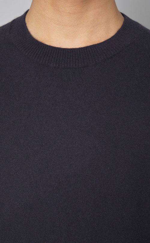 カシミヤプルオーバーニット