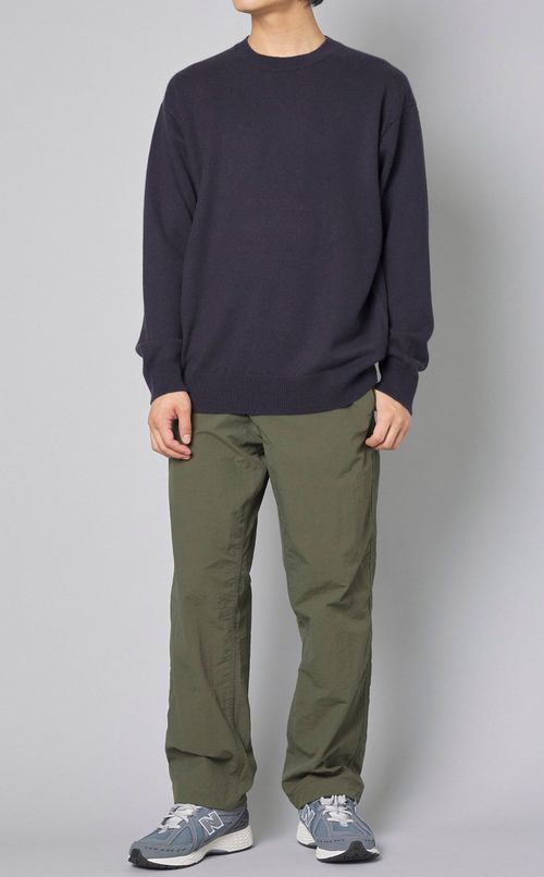 カシミヤプルオーバーニット