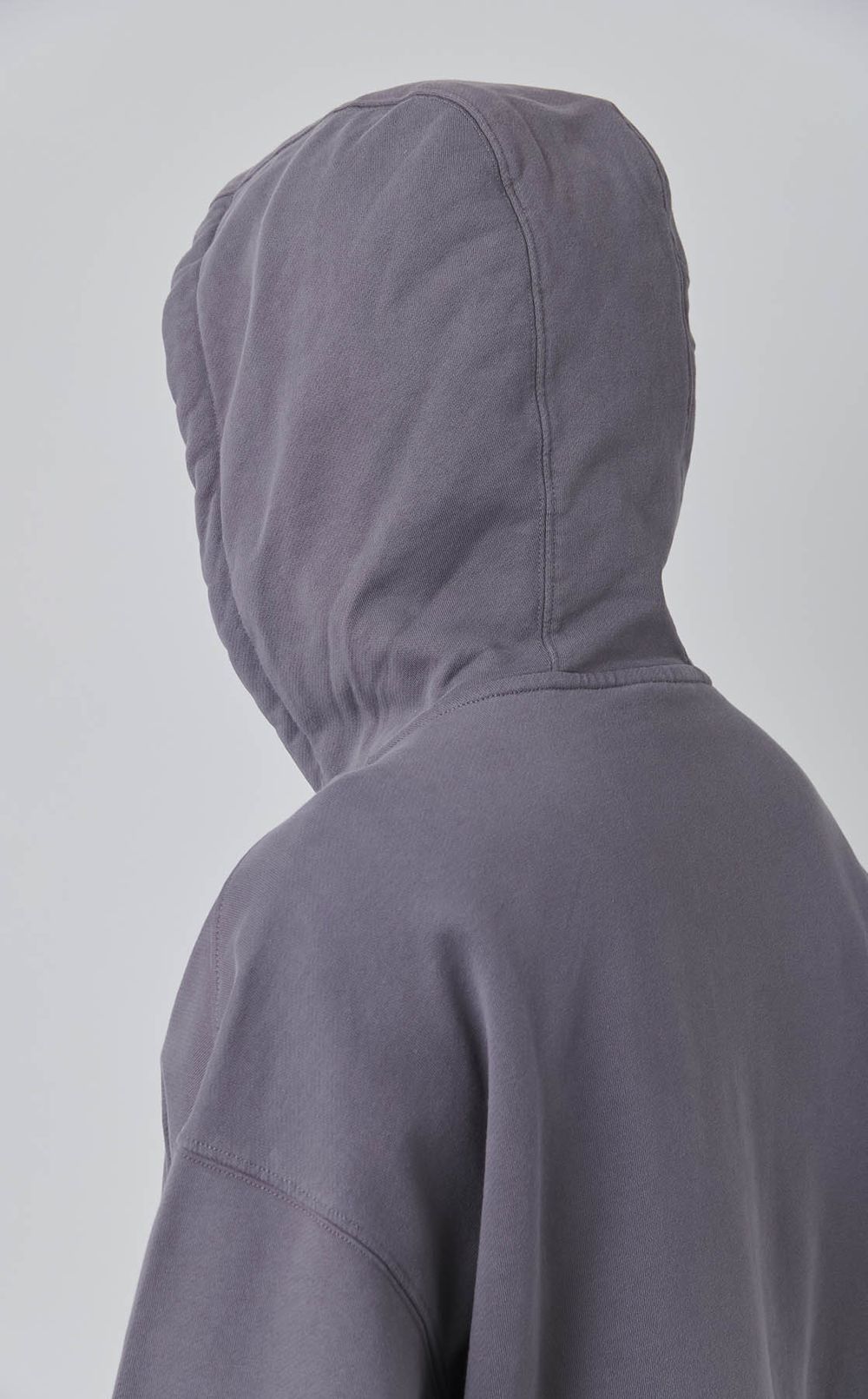 ジップアップオーバーサイズフーディ