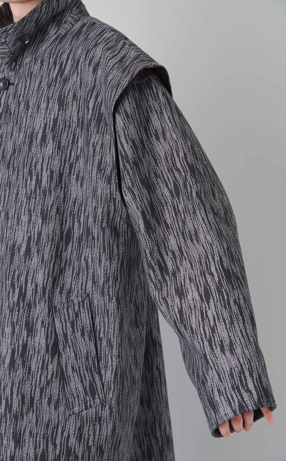 ジャカードレイヤードコート