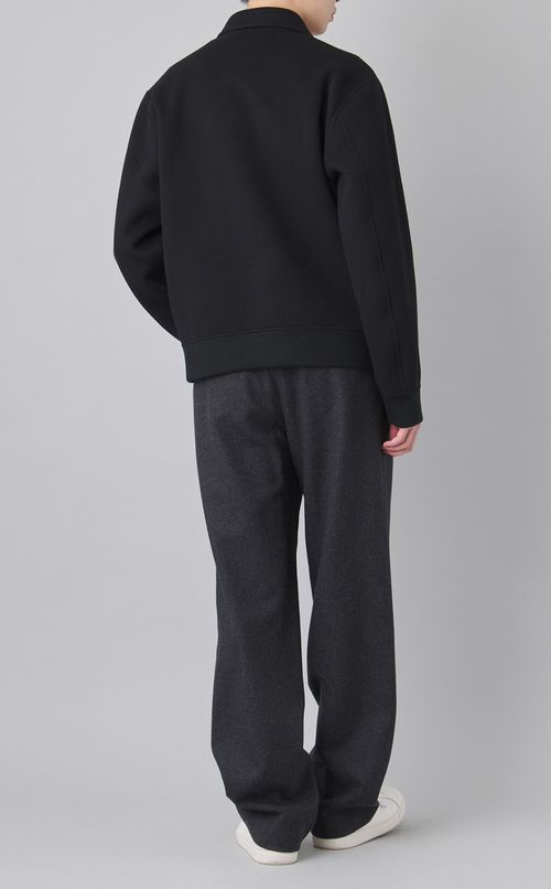 ニューディバイドブルゾン