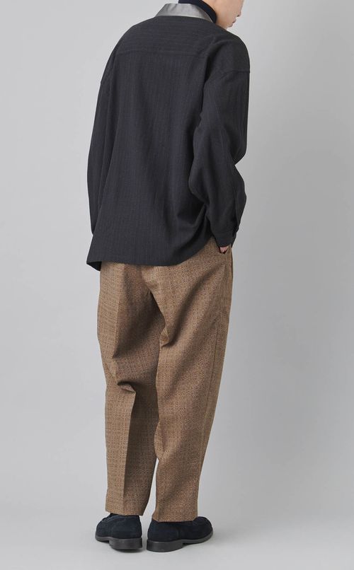 ウールシルクアシンメトリーカラーシャツ