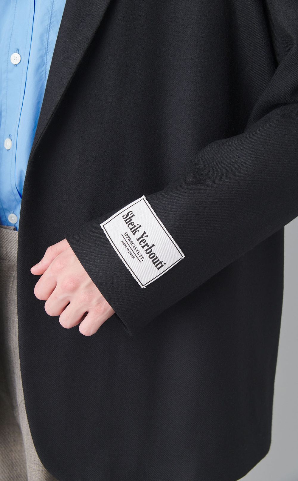 ディテールレスミニマムジャケット