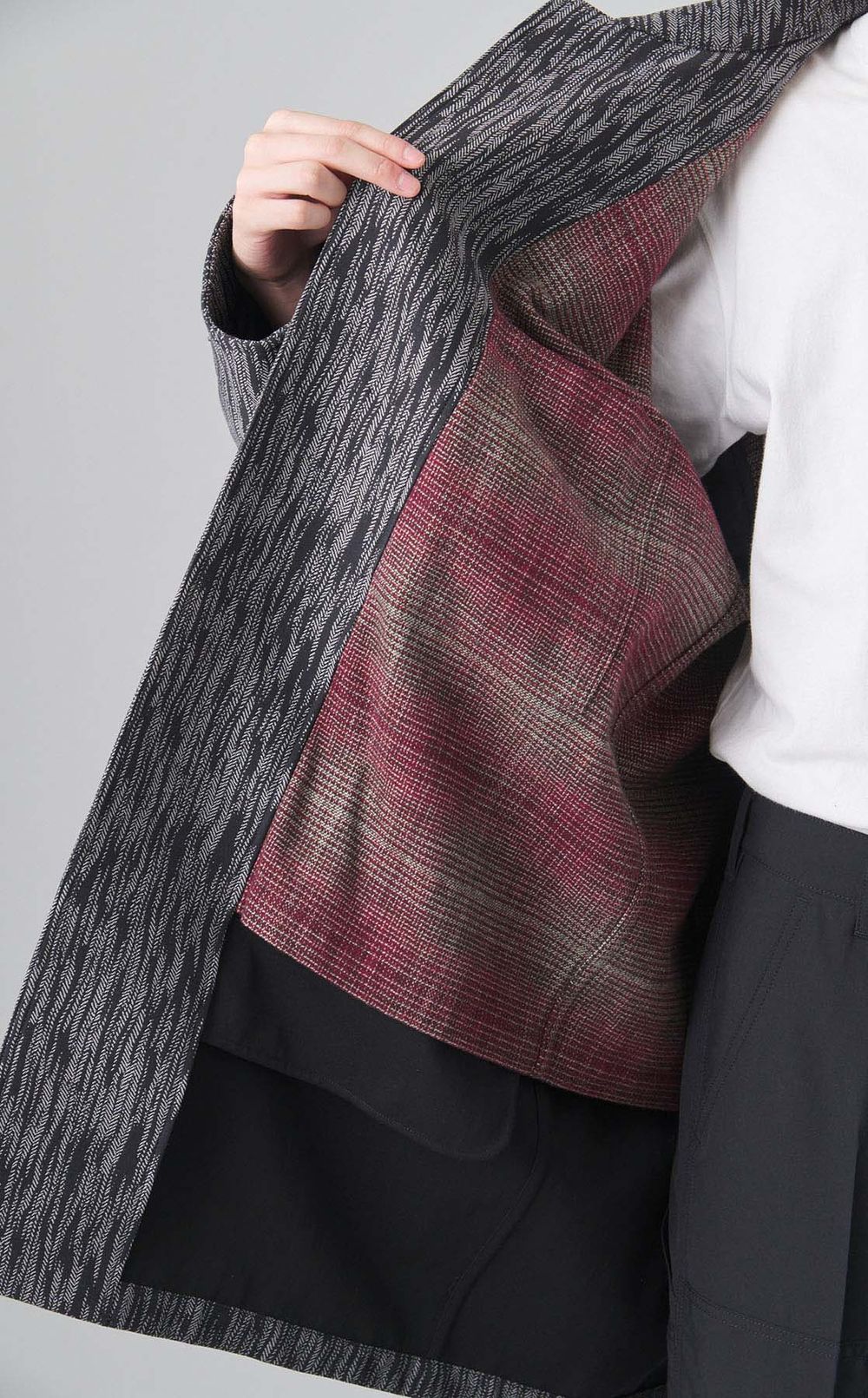 ジャカードレイヤードコート