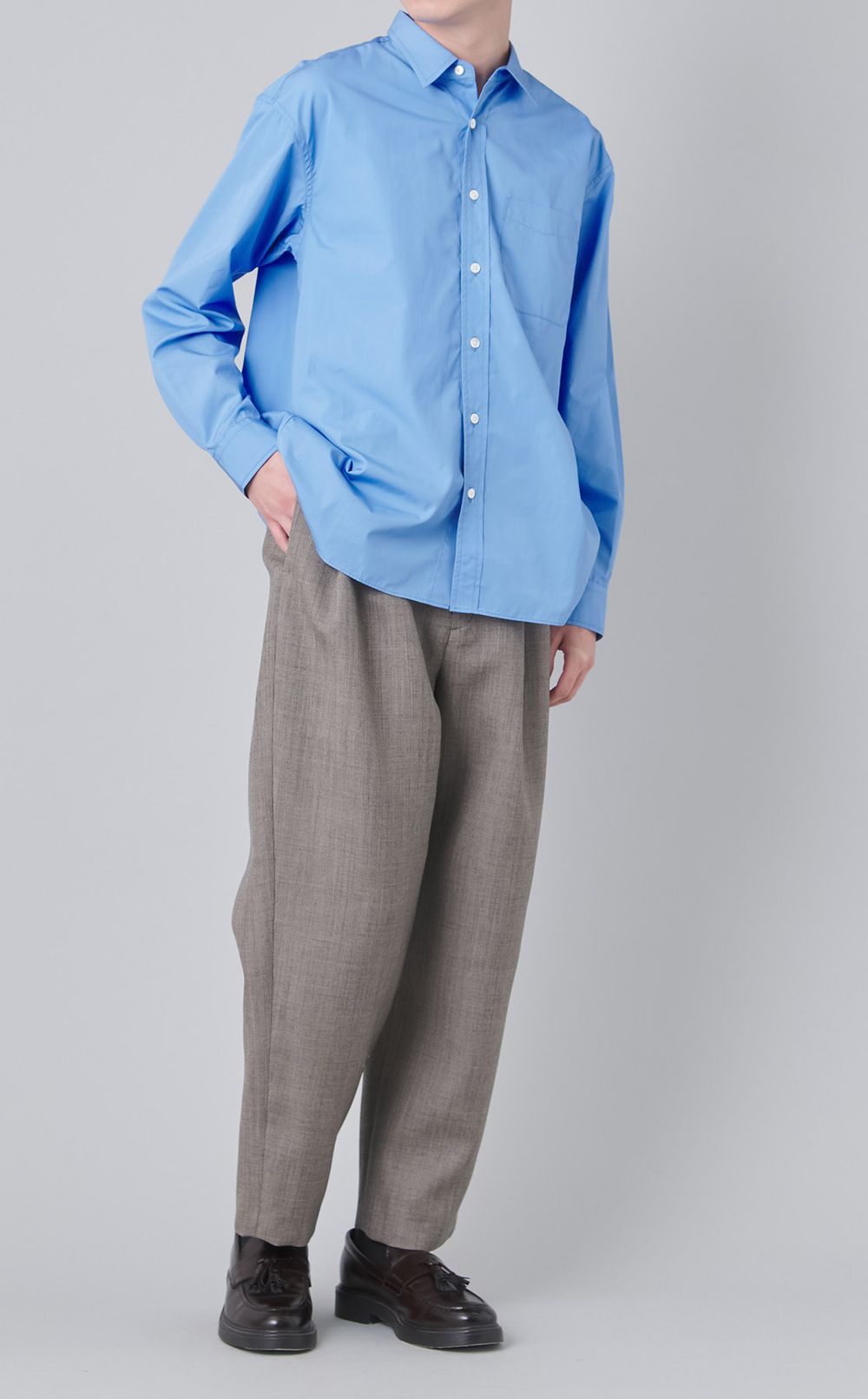 ロングスリーブレギュラーカラーシャツ