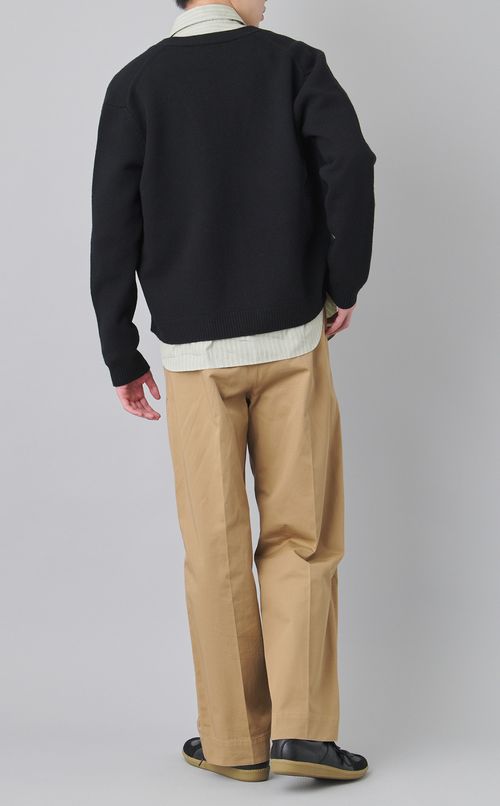 Vネックメリノカーディガン