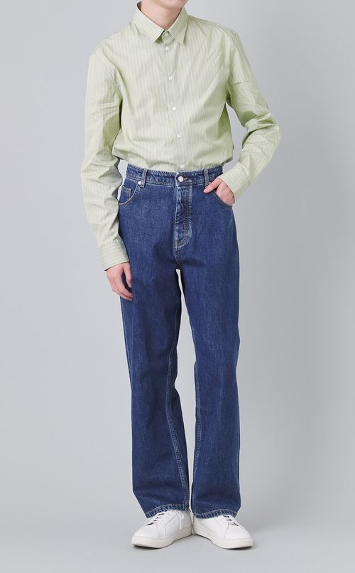 ストレートデニムパンツ