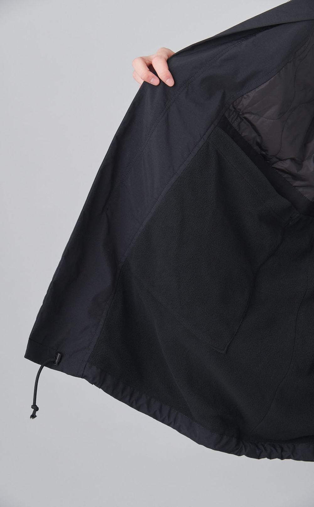 ナイロンスタンドコート