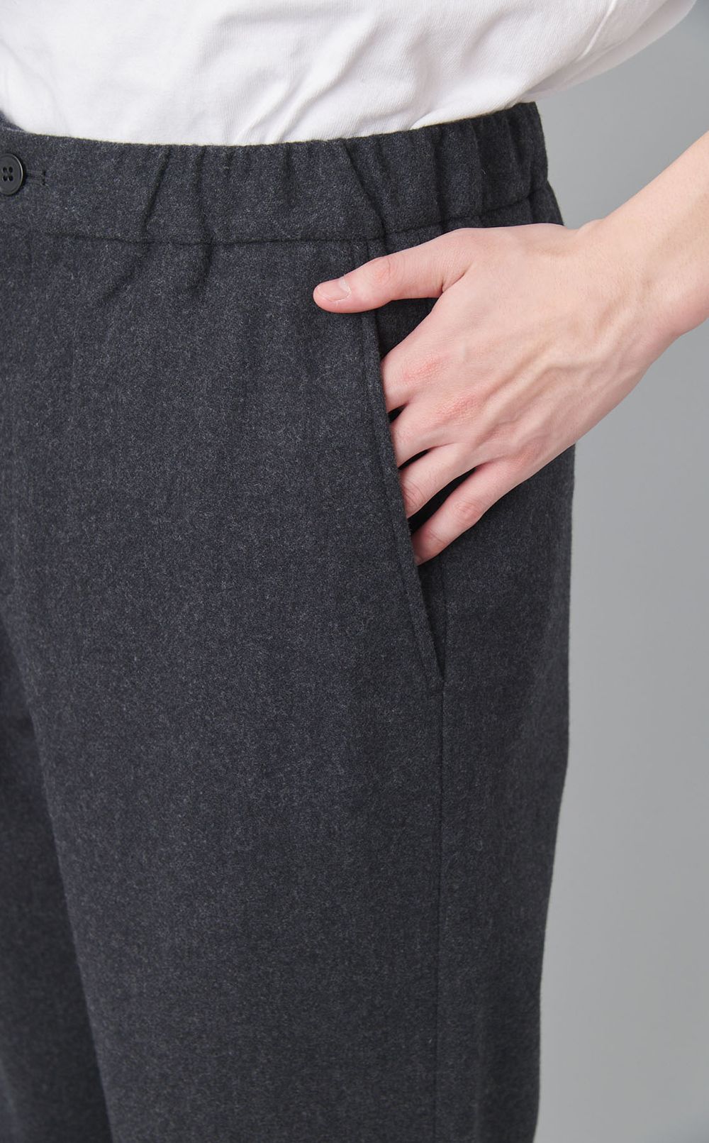 ウールストレートイージーパンツ