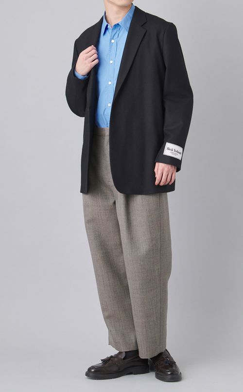 ディテールレスミニマムジャケット