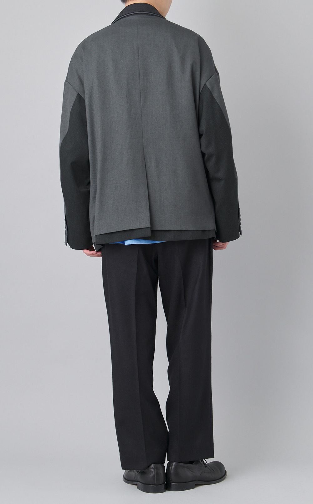 レイヤリングジャケット