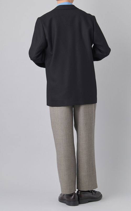 ディテールレスミニマムジャケット