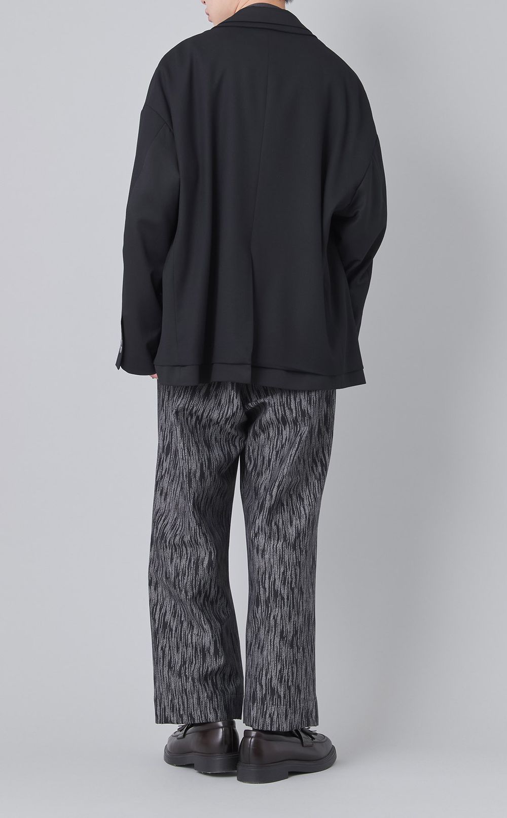 レイヤリングジャケット