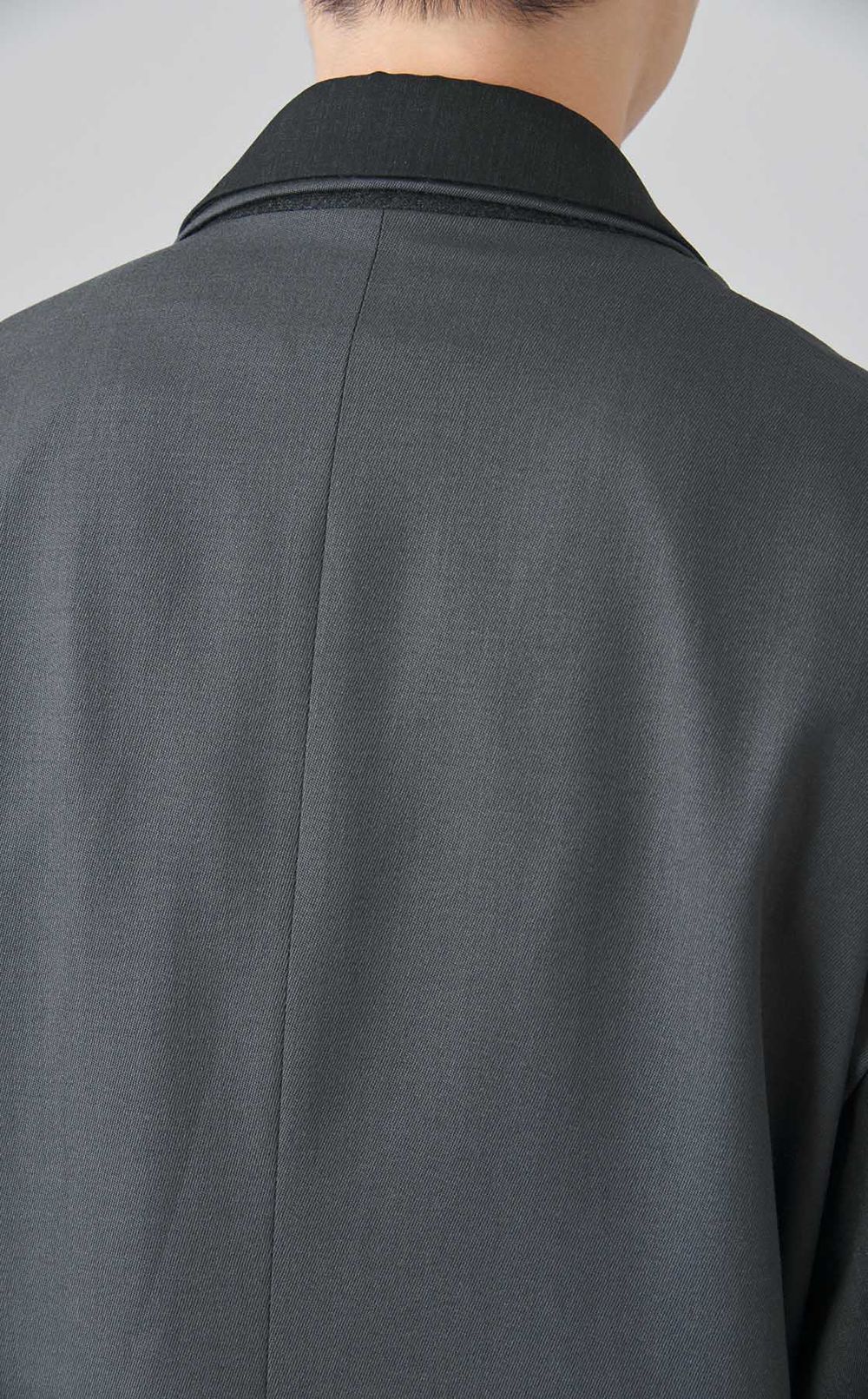 レイヤリングジャケット