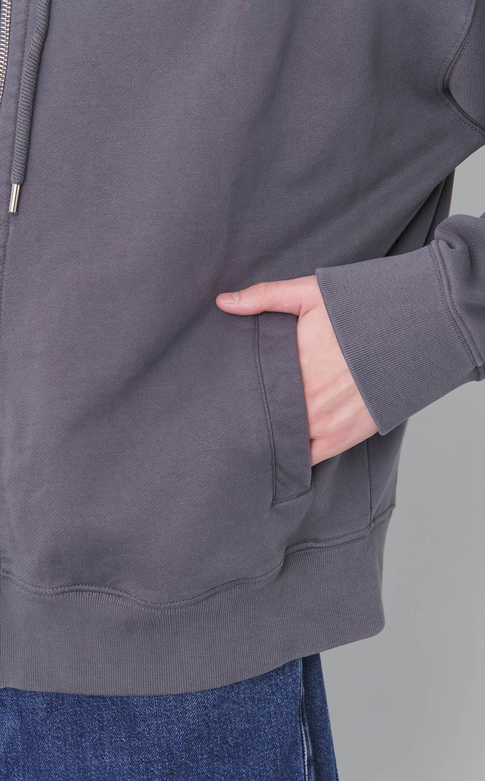 ジップアップオーバーサイズフーディ