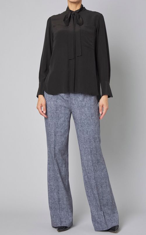 シルクスタンドカラーブラウス