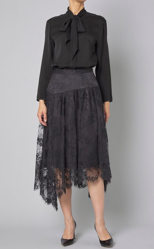 シルクボウタイブラウス