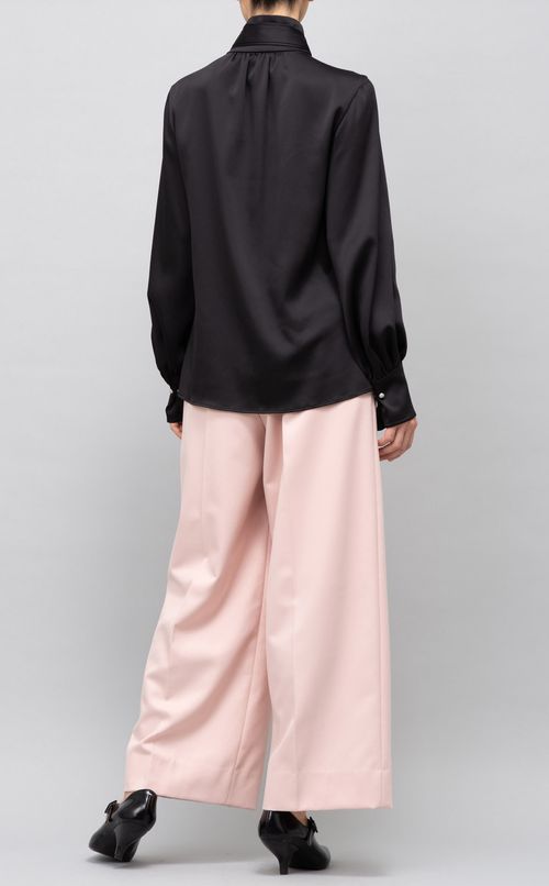 パール付ボウタイブラウス