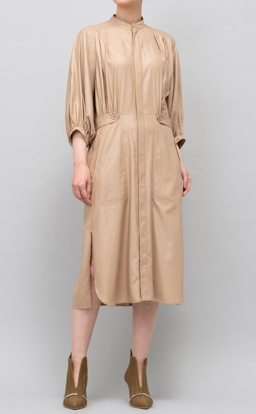 サテンスリットギャザーワンピース