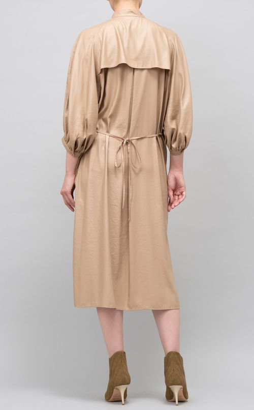 サテンスリットギャザーワンピース