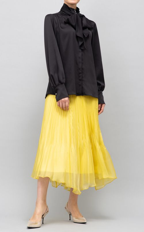 イレギュラーヘムプリーツスカート