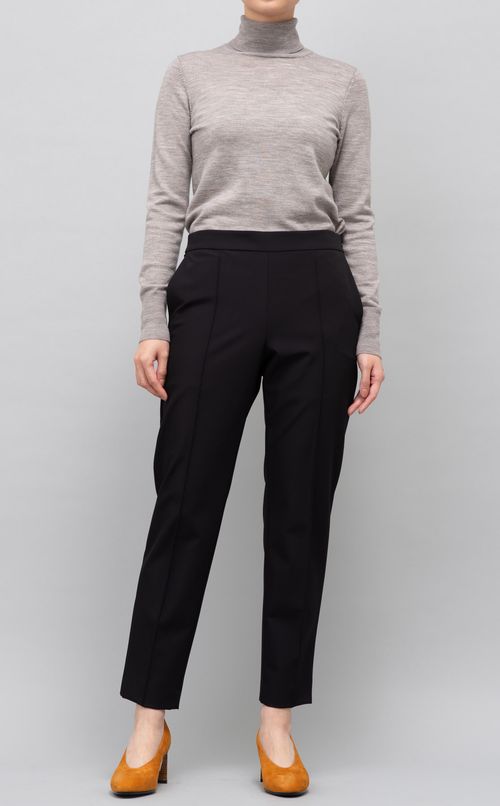 センタープレスストレッチパンツ