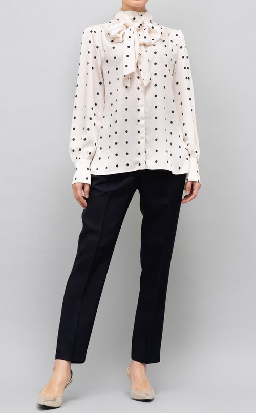 パール付ドットプリントボウタイブラウス