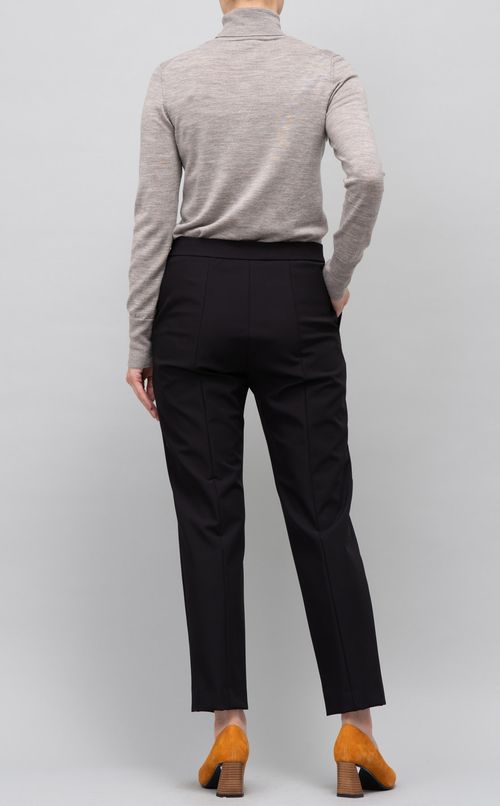 センタープレスストレッチパンツ