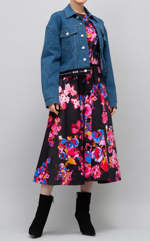 ショート丈デニムブルゾン