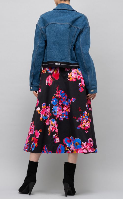 ショート丈デニムブルゾン