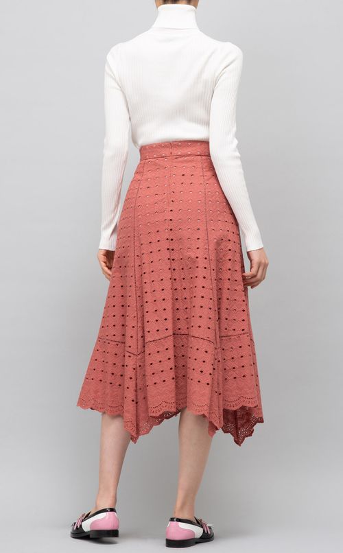 エンブロイダリーミディスカート