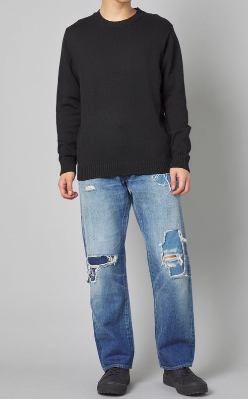 ダメージ加工デニムパンツ