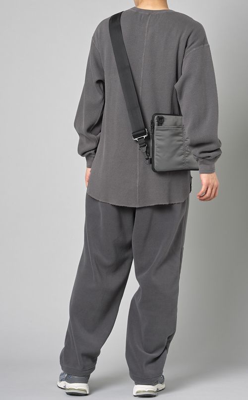 ナイロンサコッシュ